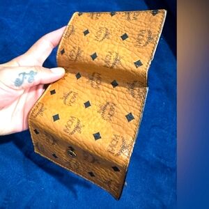 MCM Visetos Leather Brown Key Holder Wallet Gentle Used Vintage Euc $680 Retail